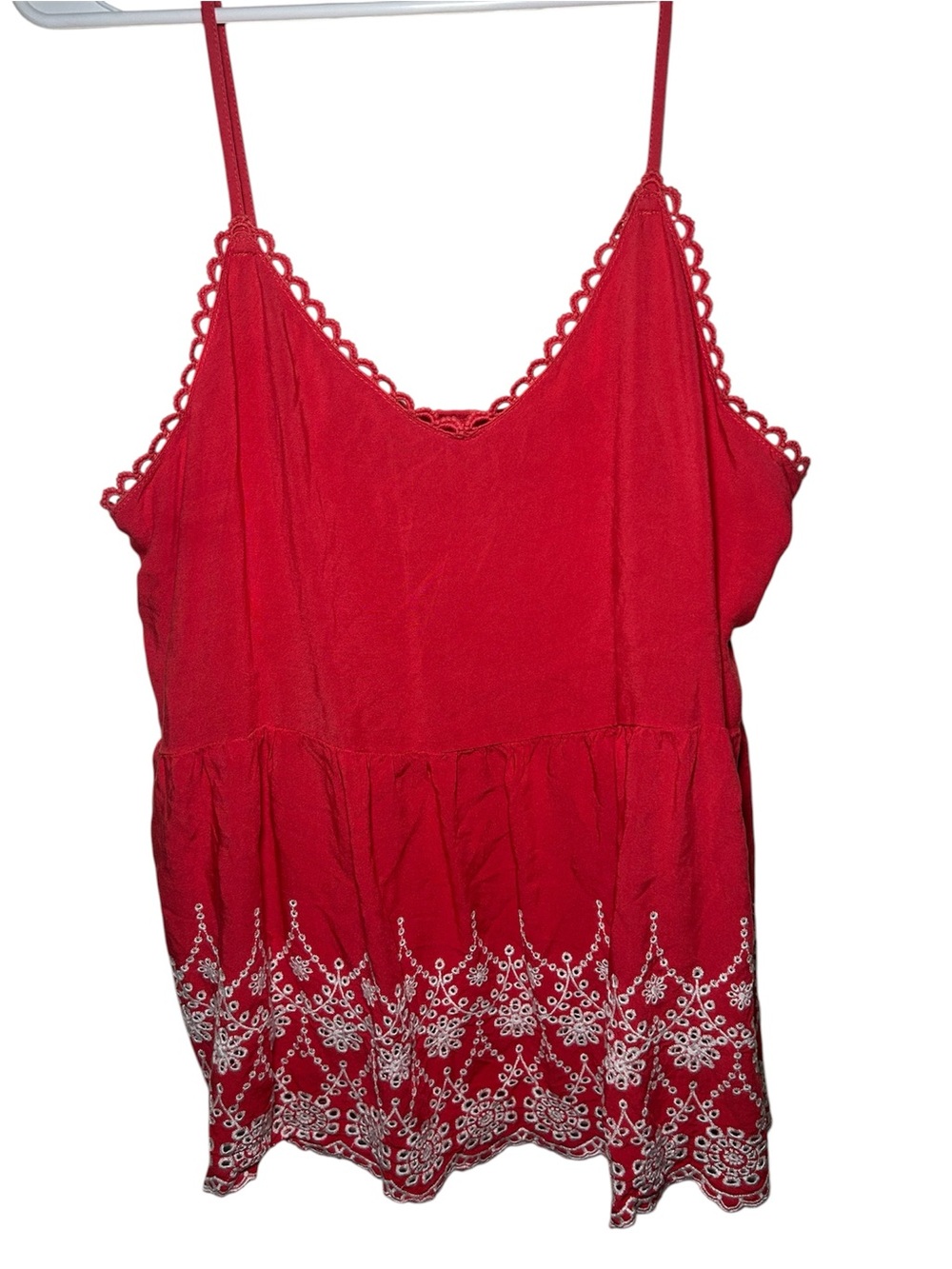 Maurices Red Cream Embroidered Sleeveless Women's Top Flowy Festival Western